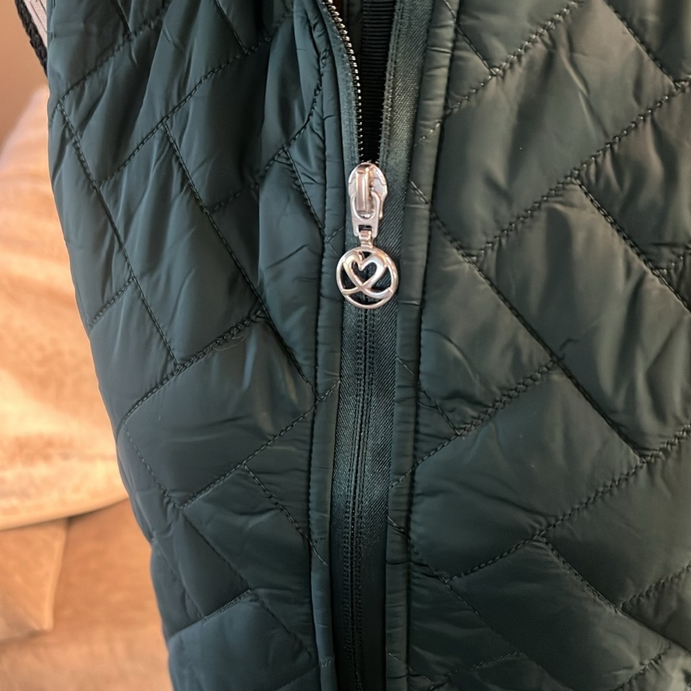 ๐ Daily Sports DS Bonnie Nori Green Padded Vest - Picture 10 of 17